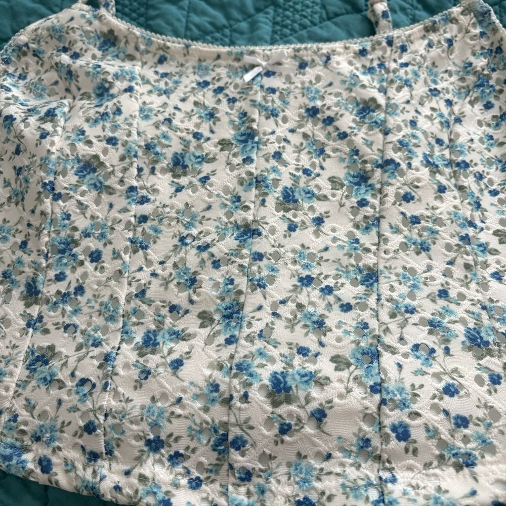 Altar’d State Floral Eyelet Corset Top - Picture 2 of 4